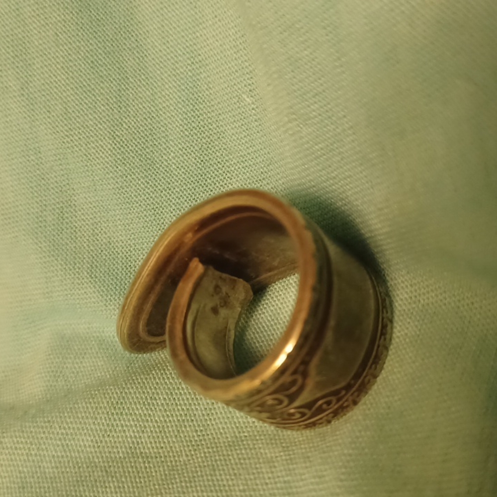Oneida spoon ring. - Picture 5 of 7